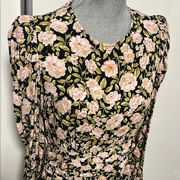 ZARA NWOT Puff Sleeves Floral Print Mini Dress Open Back, Size L - Picture 7 of 14